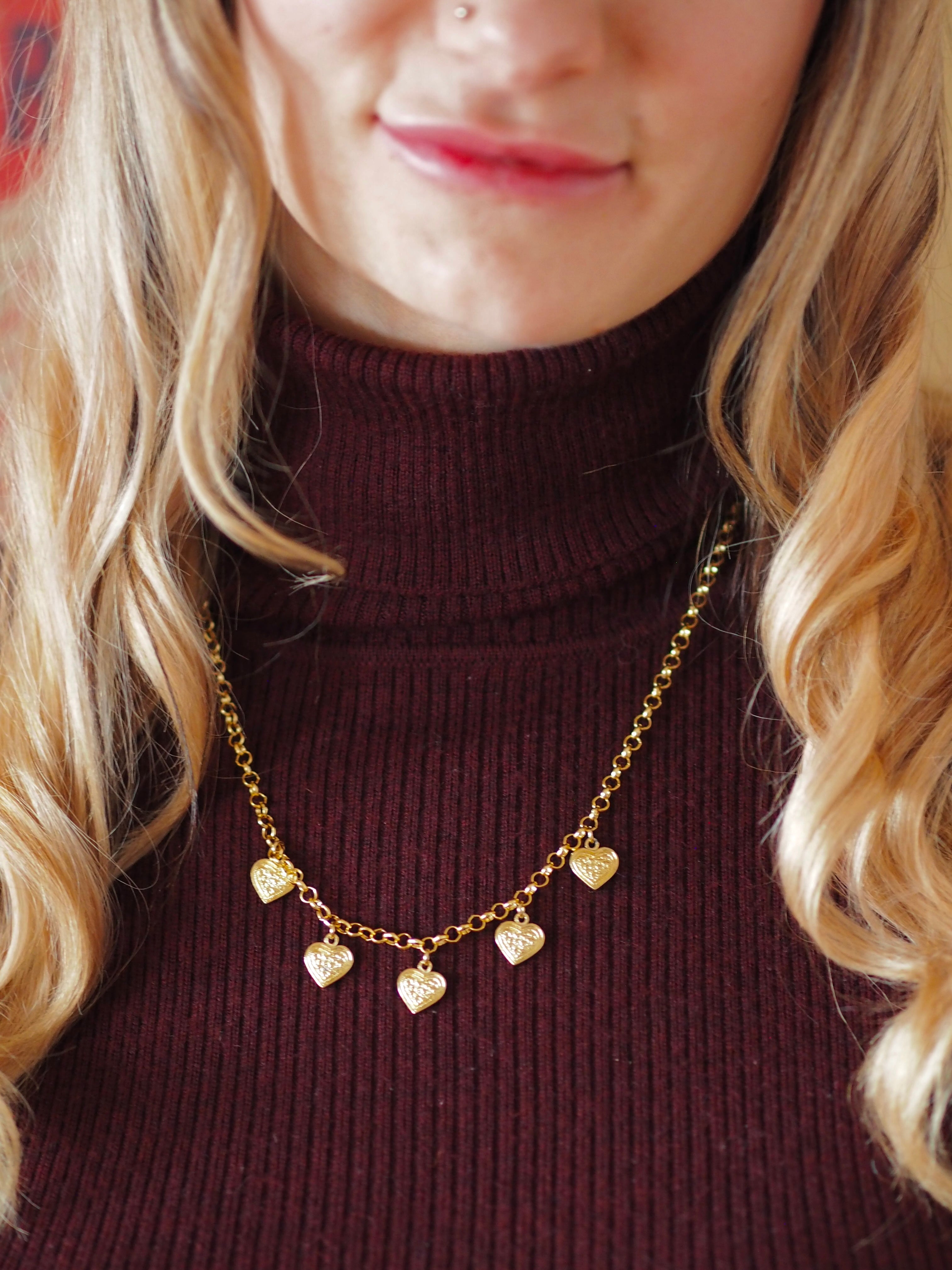Chain of hearts