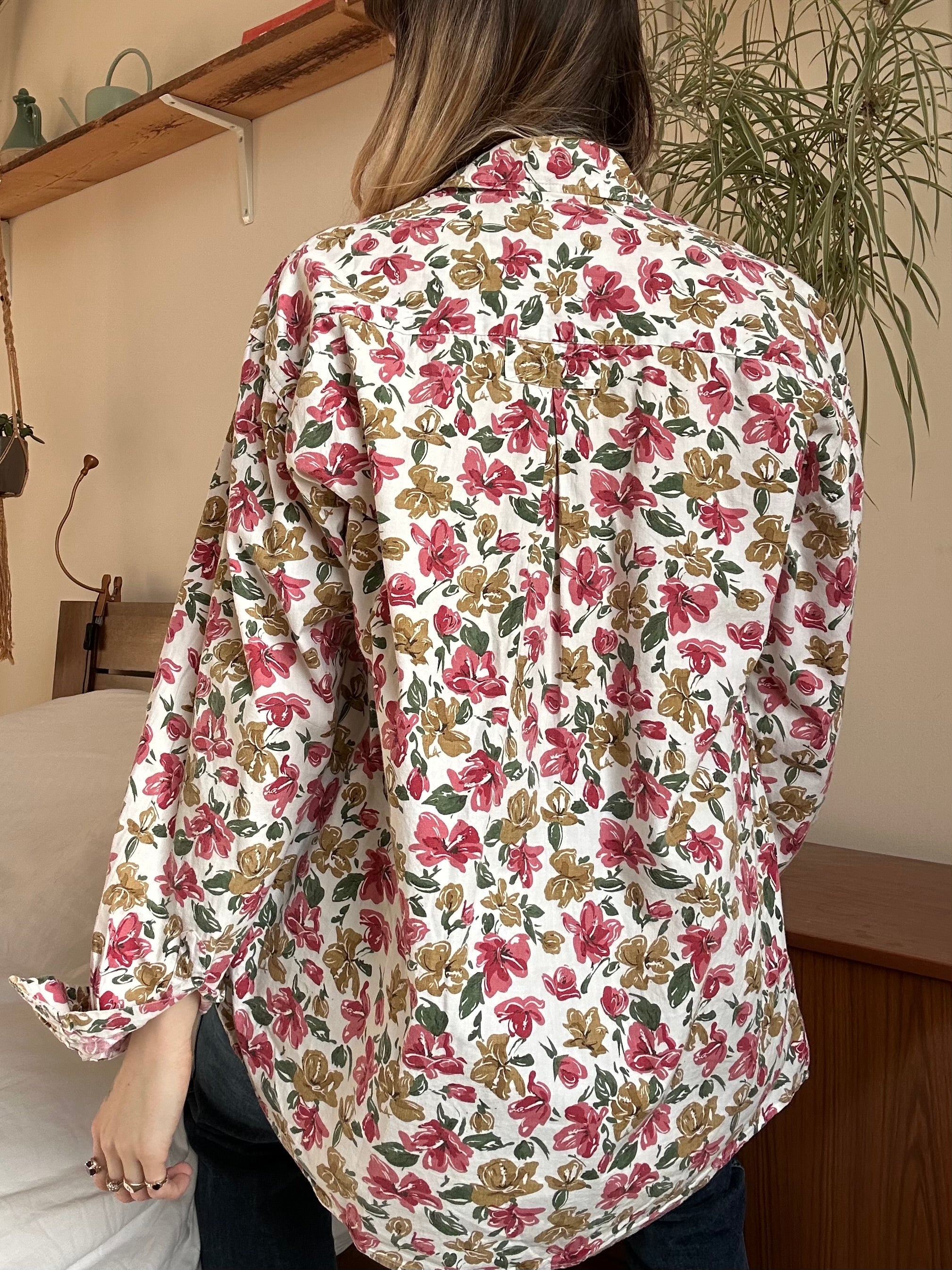 Floral shirt - L/XL
