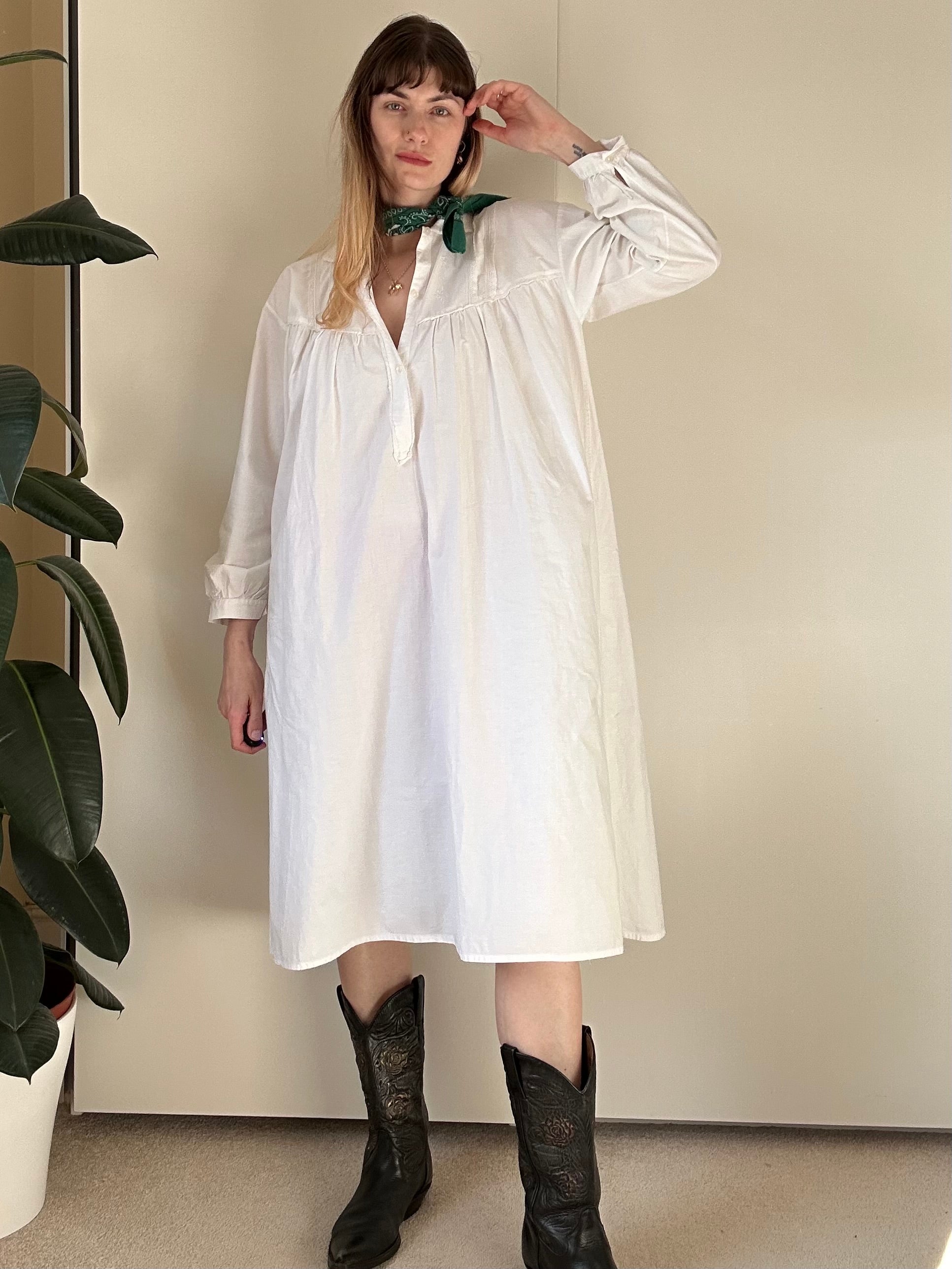 Antique cotton dress - M/L