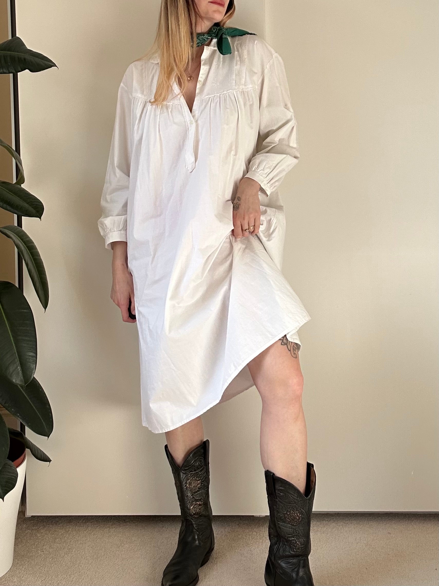 Antique cotton dress - M/L