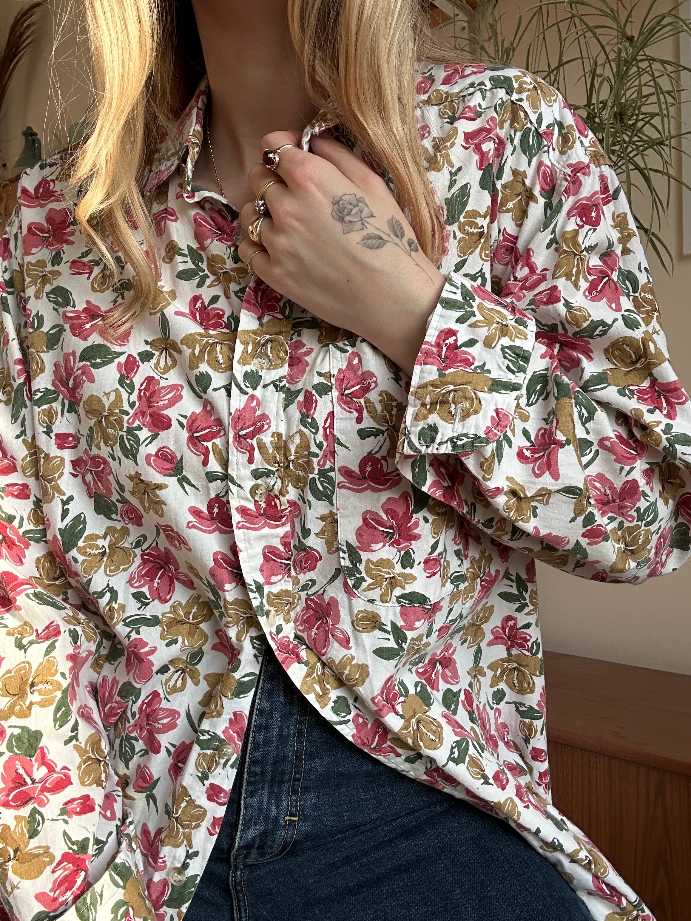 Floral shirt - L/XL