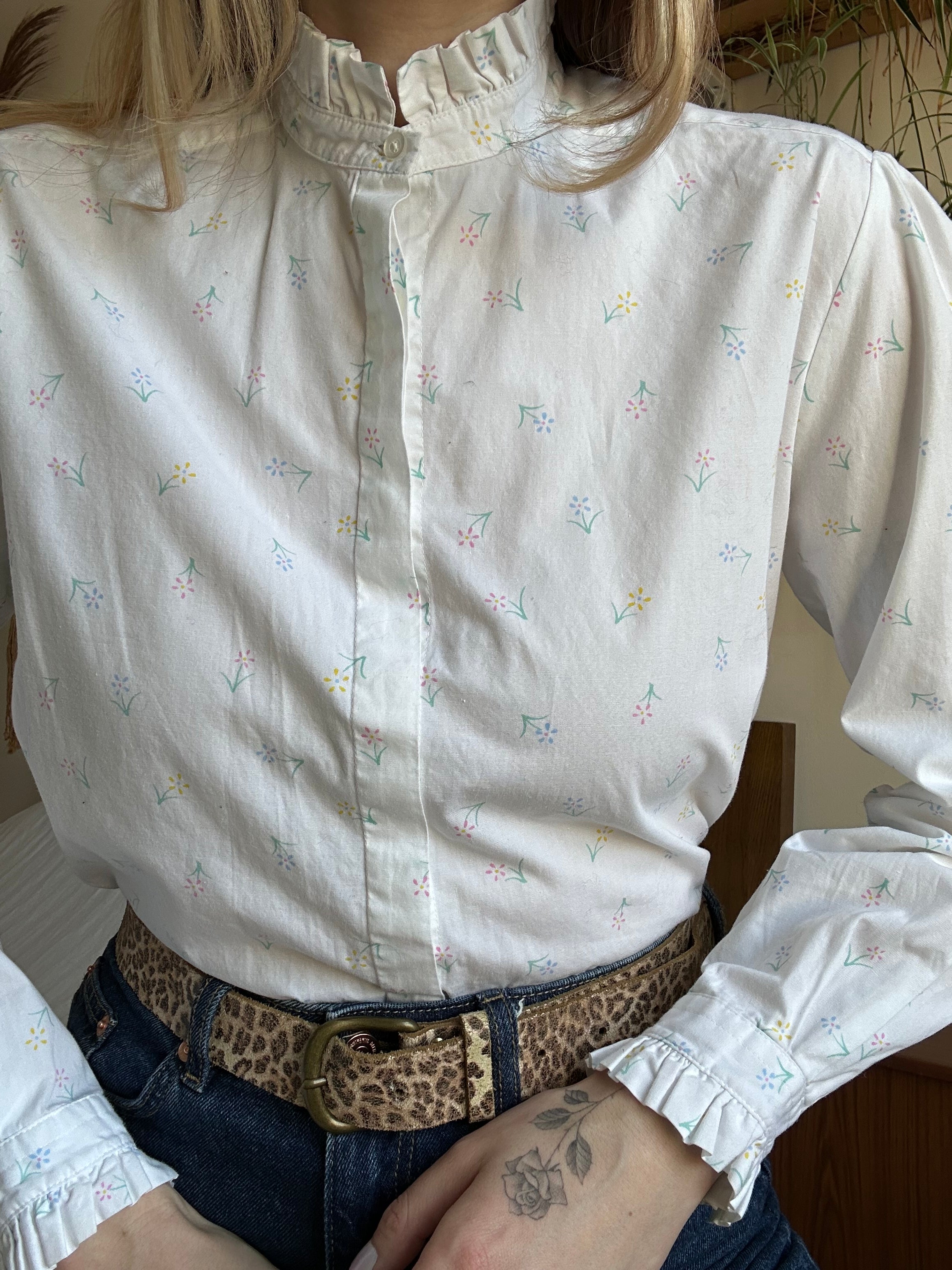 Frill Floral Shirt - L