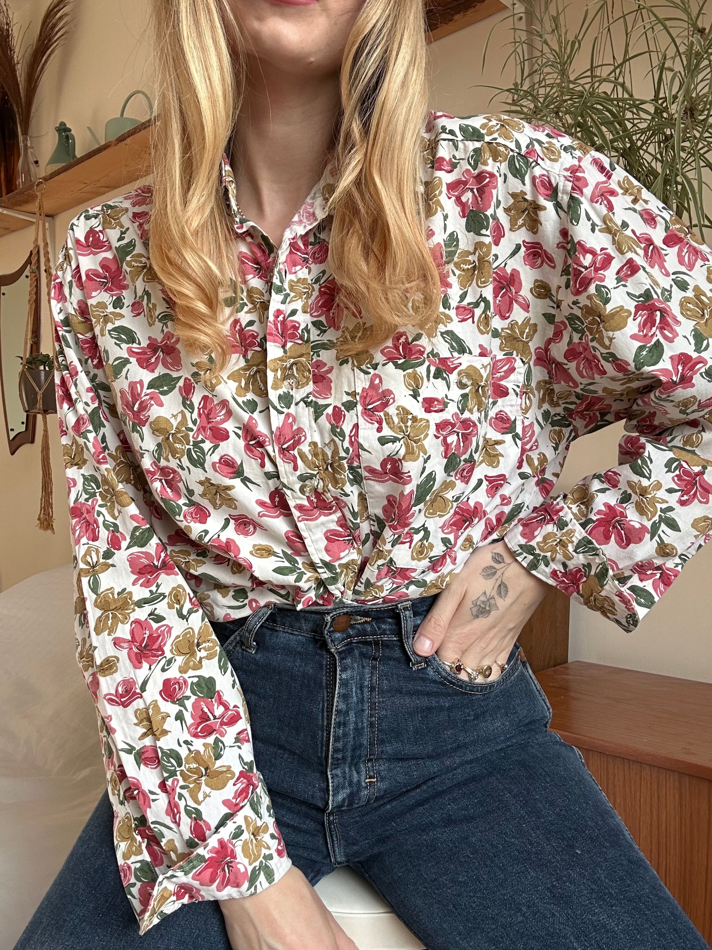 Floral shirt - L/XL