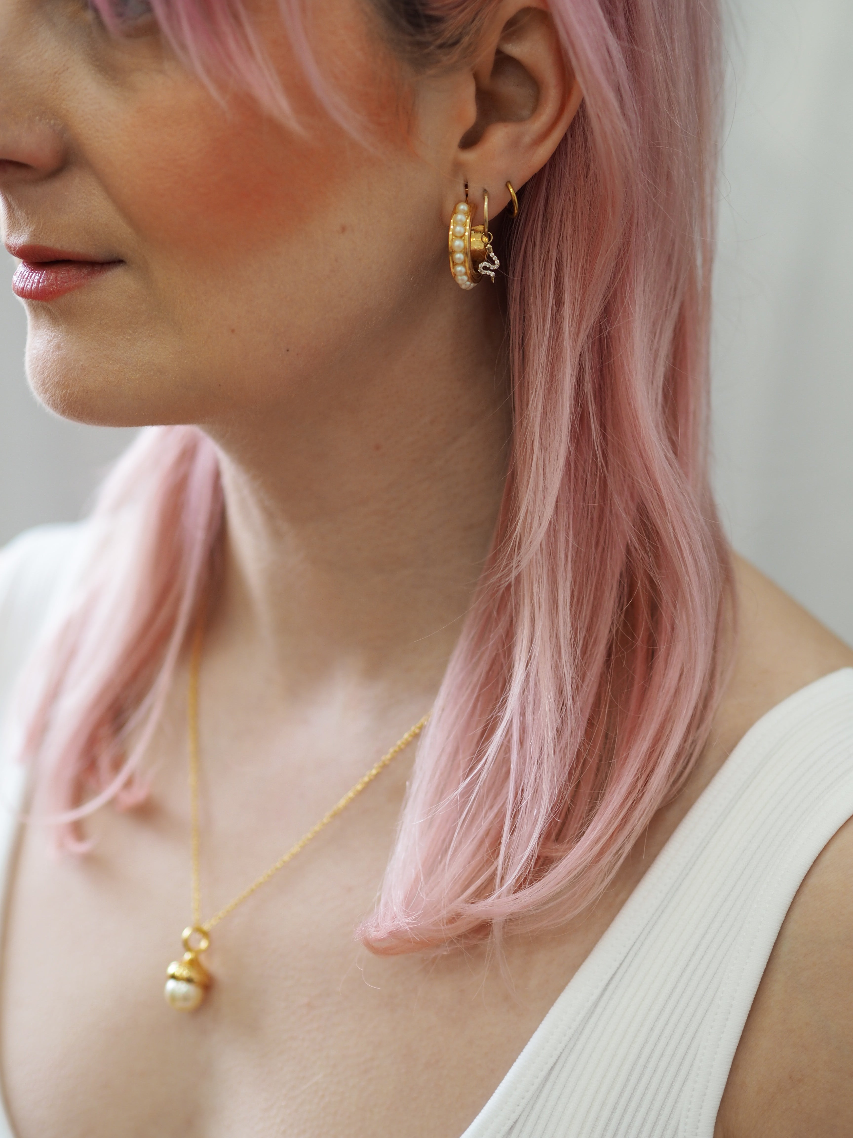 Pearl Drop Pendant Necklace - 18"