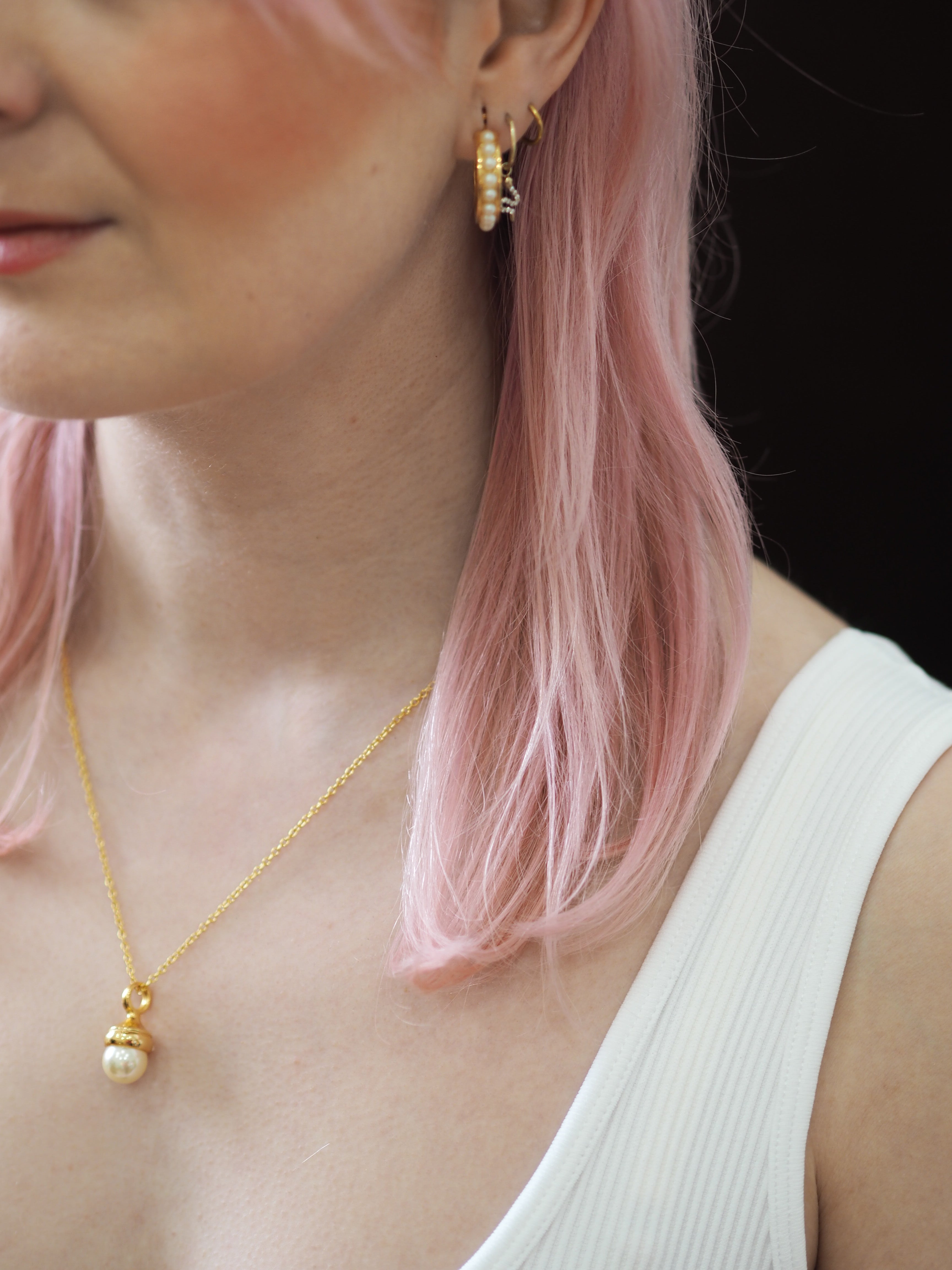 Pearl Drop Pendant Necklace - 18"