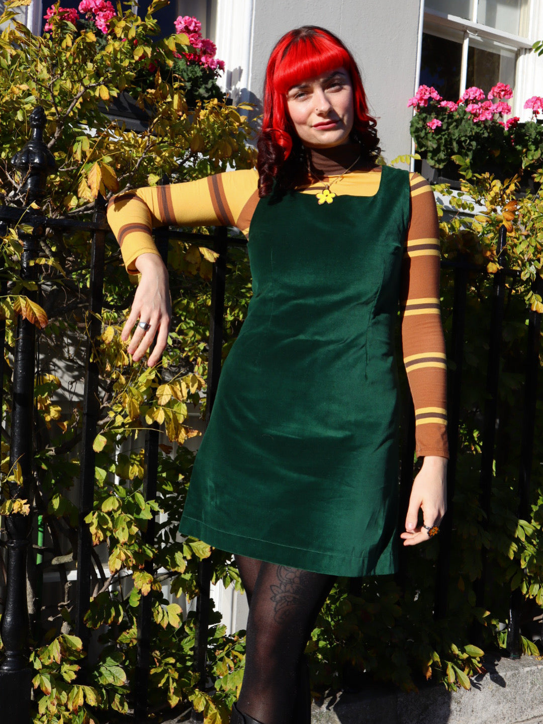 GREEN VELVET DE'VILLE SKIRT