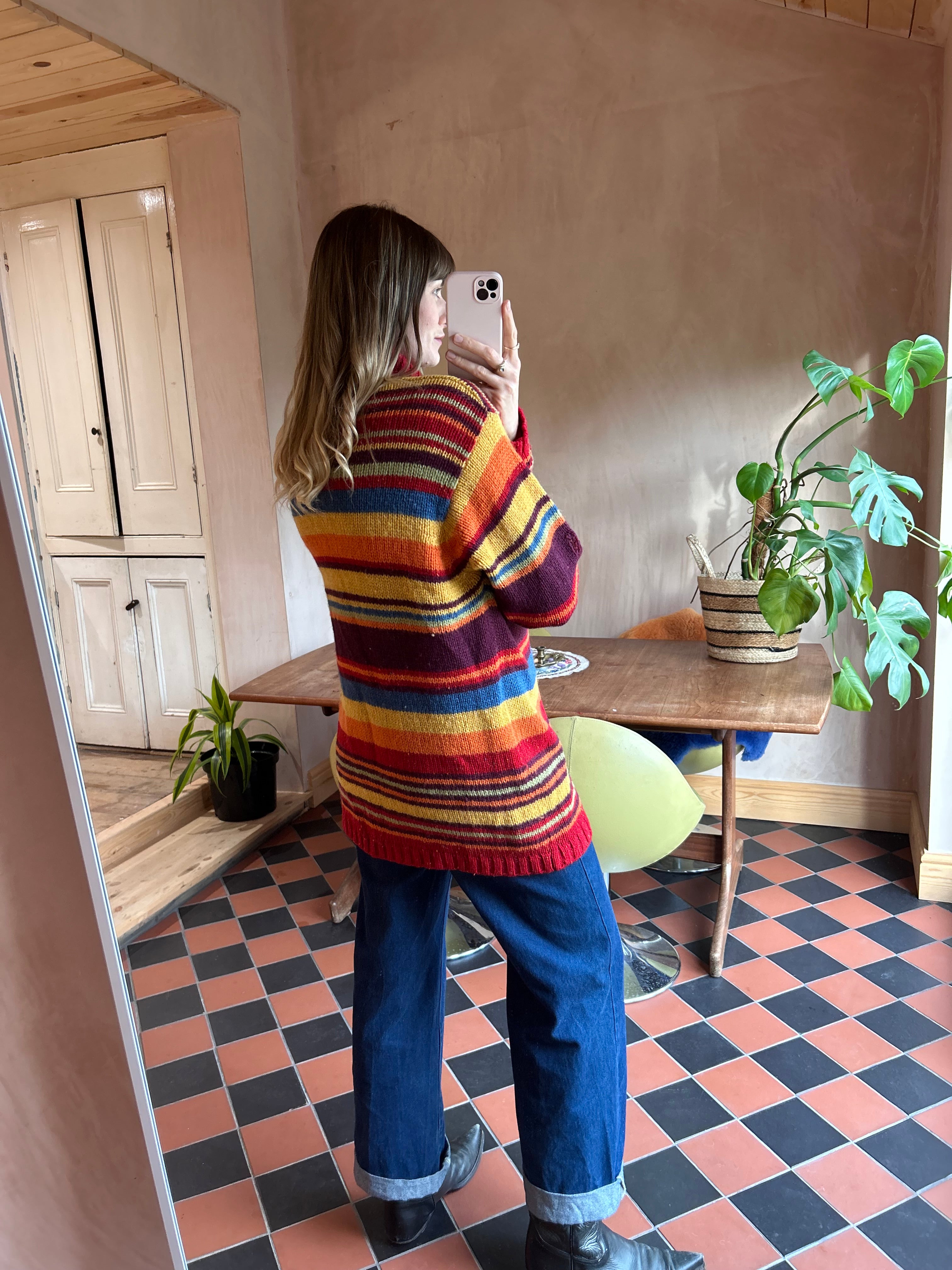 Turtleneck Jumper - L