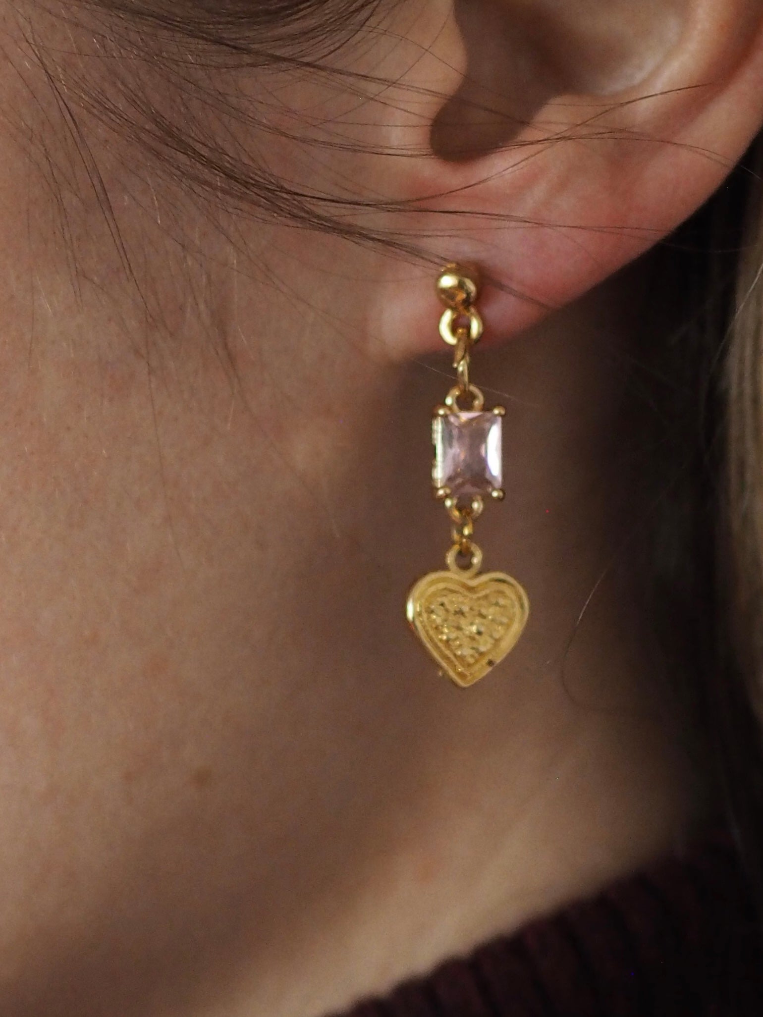 Heart dangle earrings