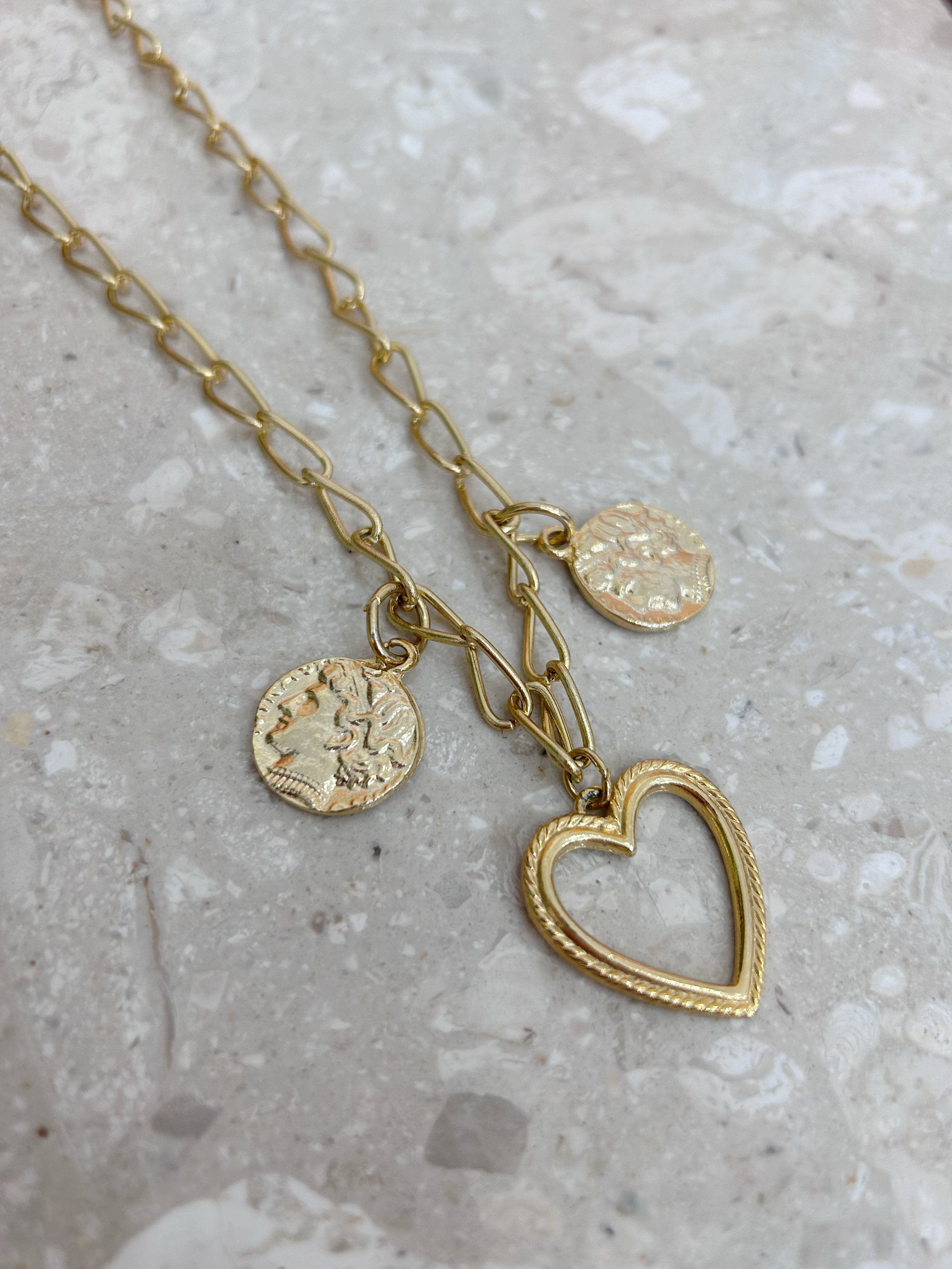 Heart charm gold plated necklace - 18"