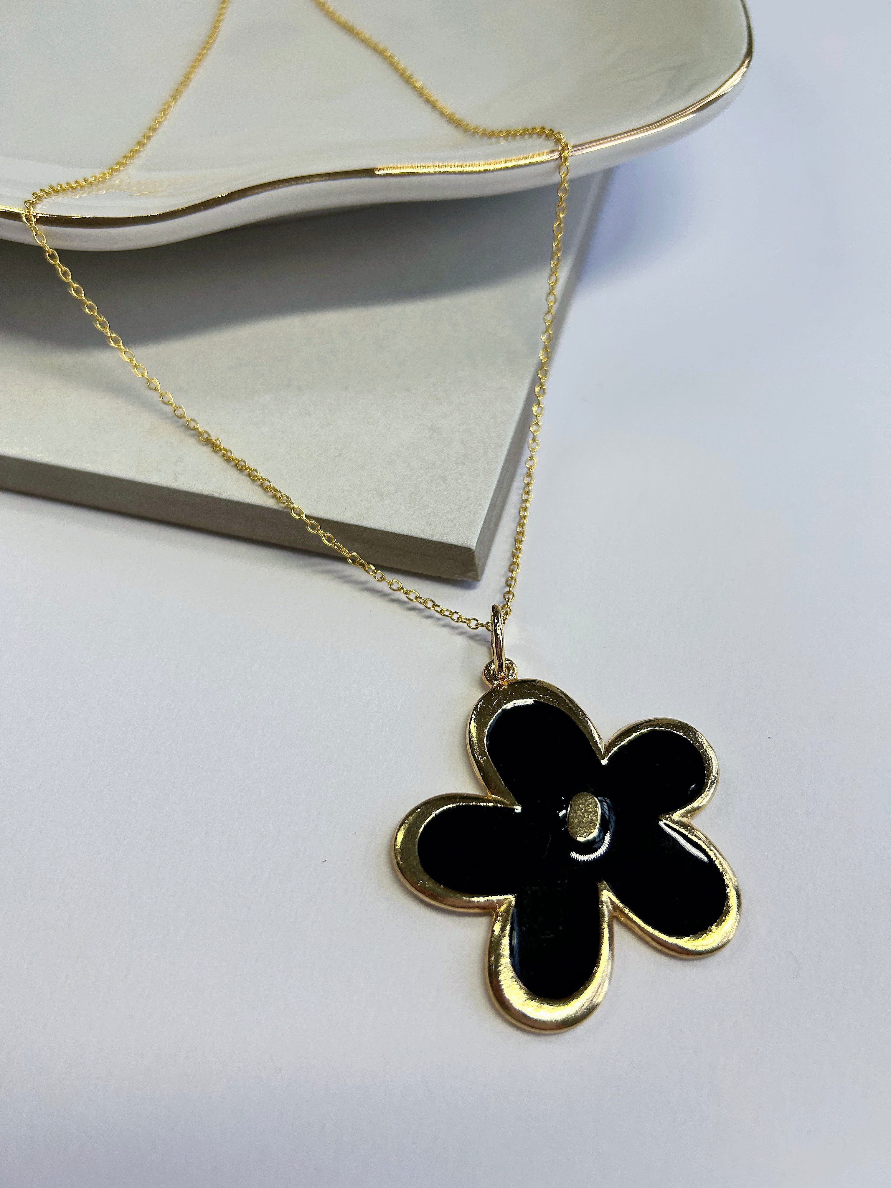 Gold Plated Flower Pendant Necklace - 18"